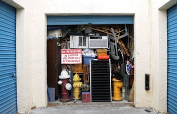 Storage Unit Clean-Out in Silver Lake, California by Karrion Hauling